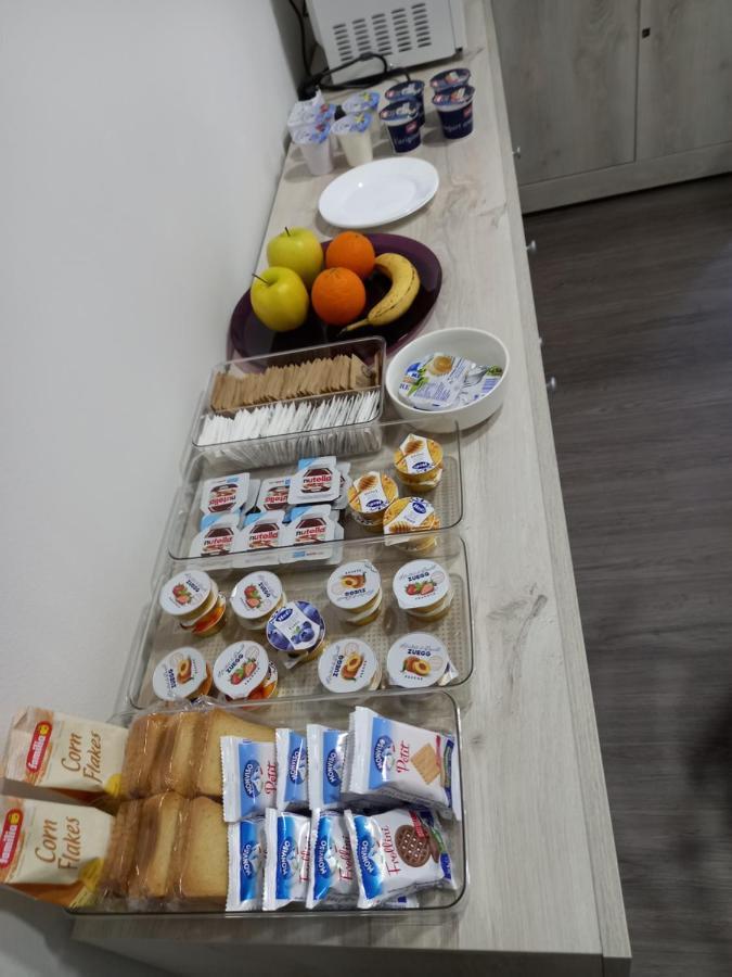 B&B Km 198 - Letto E Colazione 索巴拉 外观 照片